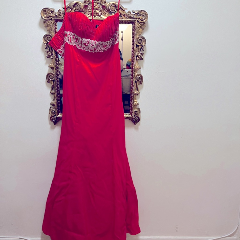 Jovani strapless red trumpet evening gown with beading @natural waist sz 8